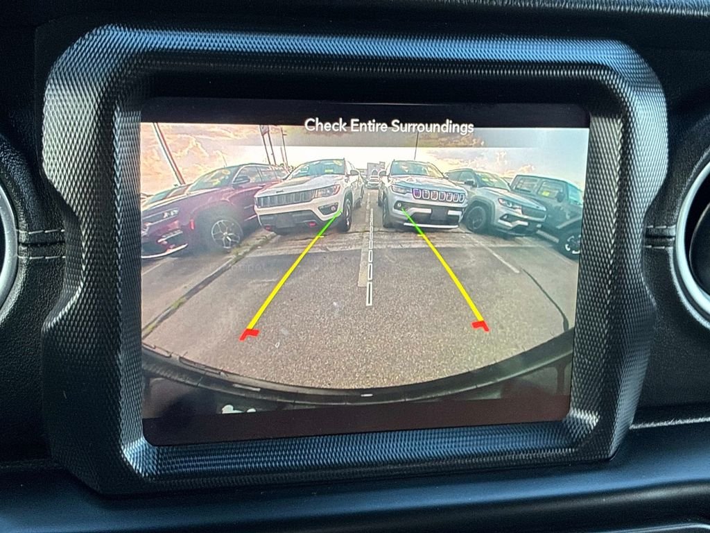 Used 2021  Jeep Unlimited Sahara 4xe image 38