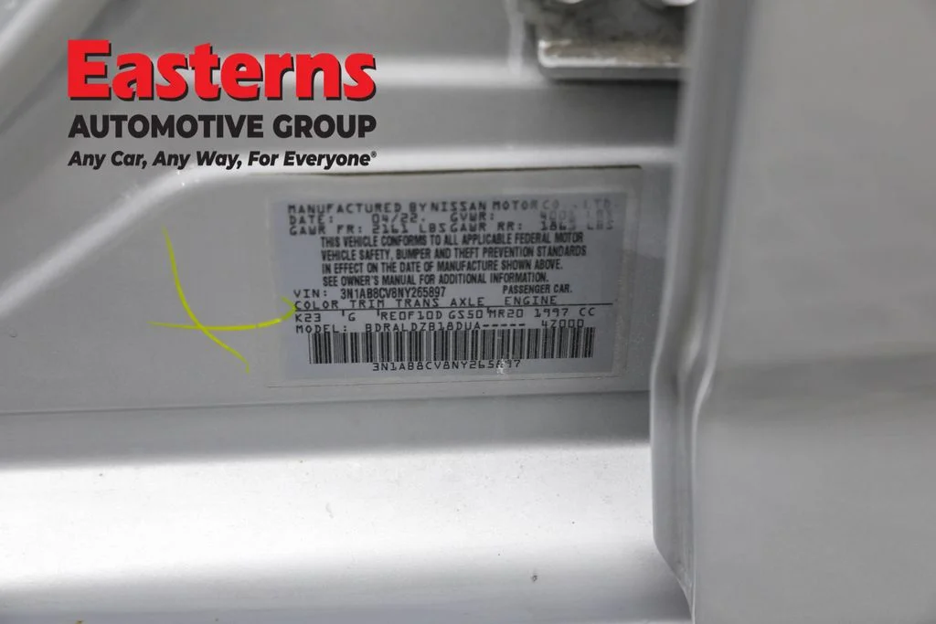 Used 2022 Silver Nissan SV image 34
