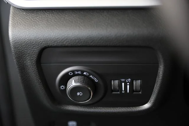 New 2026 Bright White Clearcoat Jeep Limited image 9