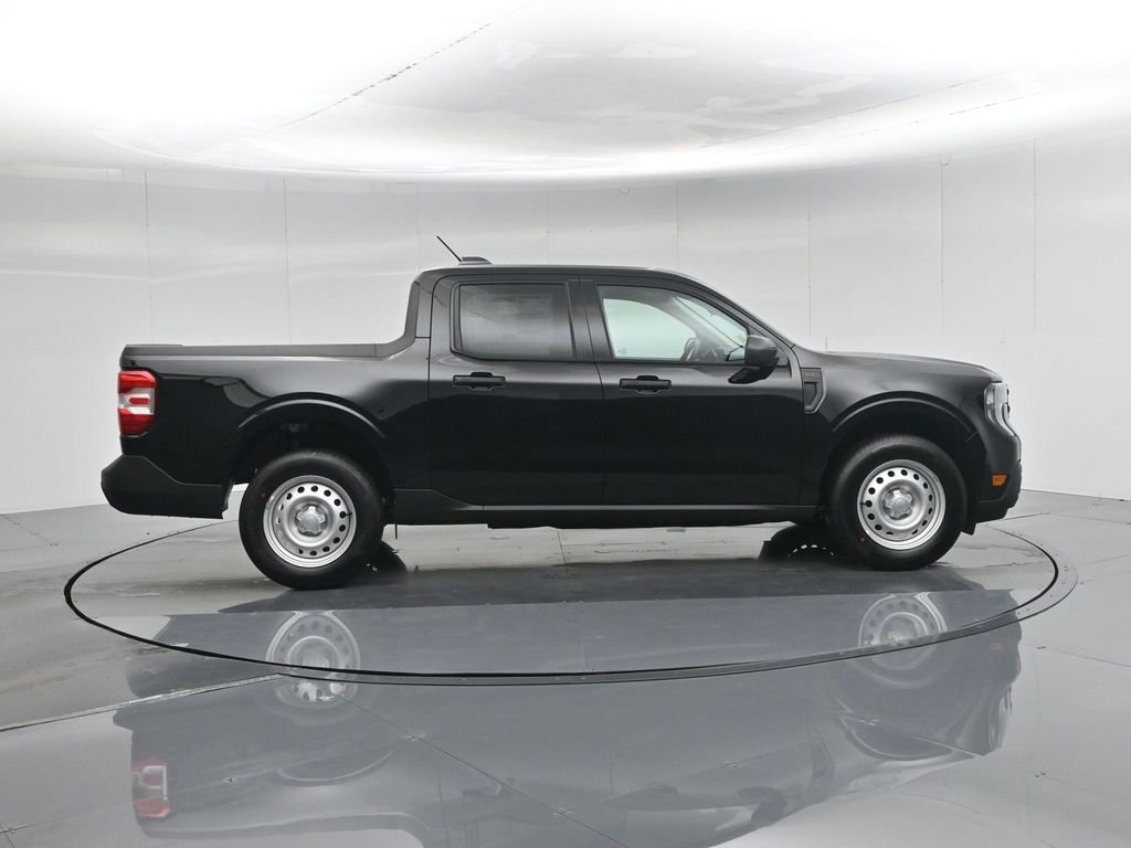 New 2026 Shadow Black Ford XL image 25