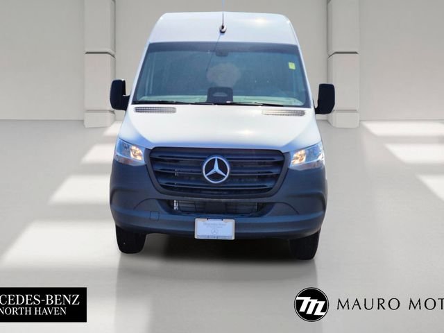 New 2026 White Mercedes-Benz Cargo 170 WB image 8