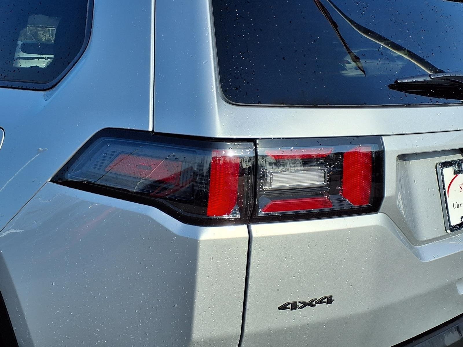 New 2026 Silver Zynith Clearcoat Jeep Laredo image 16