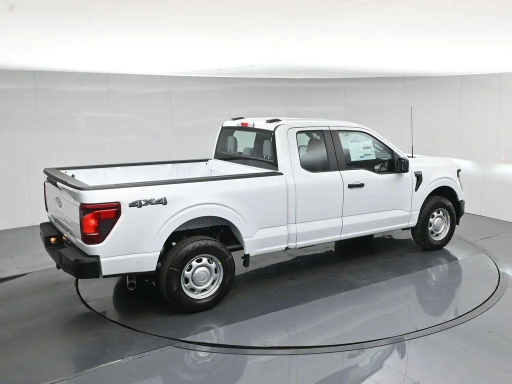 New 2026 White Ford XL image 36