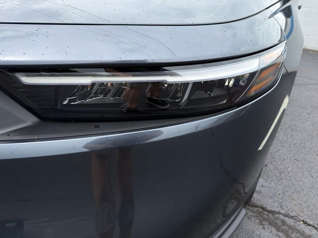 New 2026 Meteorite Gray Metallic Honda LX image 9