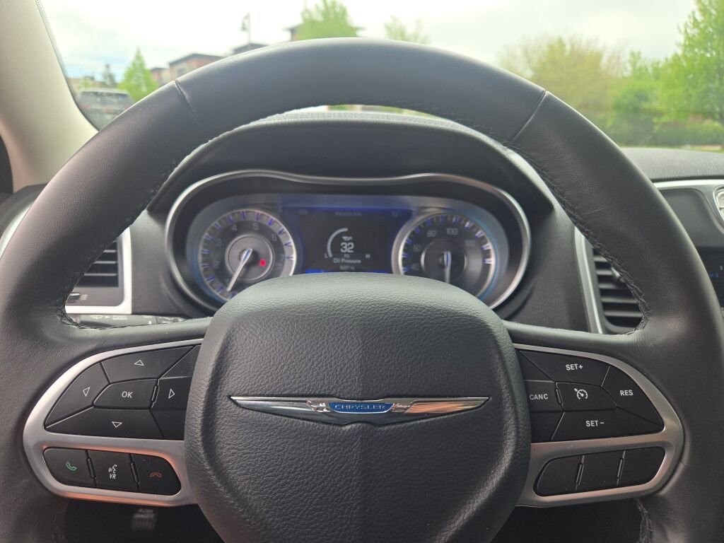 Used 2021 Silver Chrysler Touring image 29