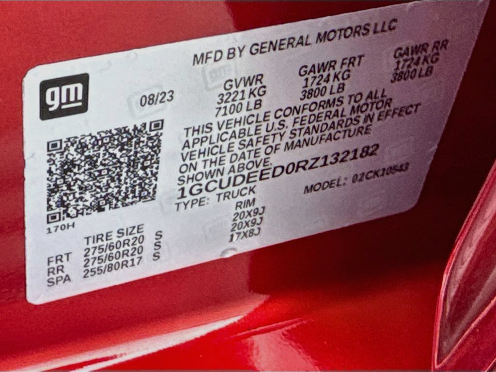Used 2024 Radiant Red Tintcoat Chevrolet RST image 34