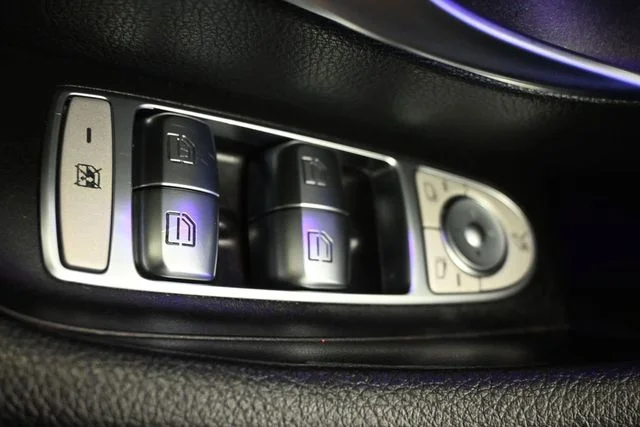 Used 2021 Black Mercedes-Benz E 350 image 24