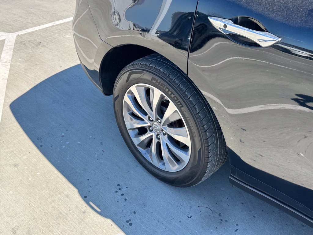 Used 2014 Crystal Black Pearl Acura 3.5L Technology Package image 23