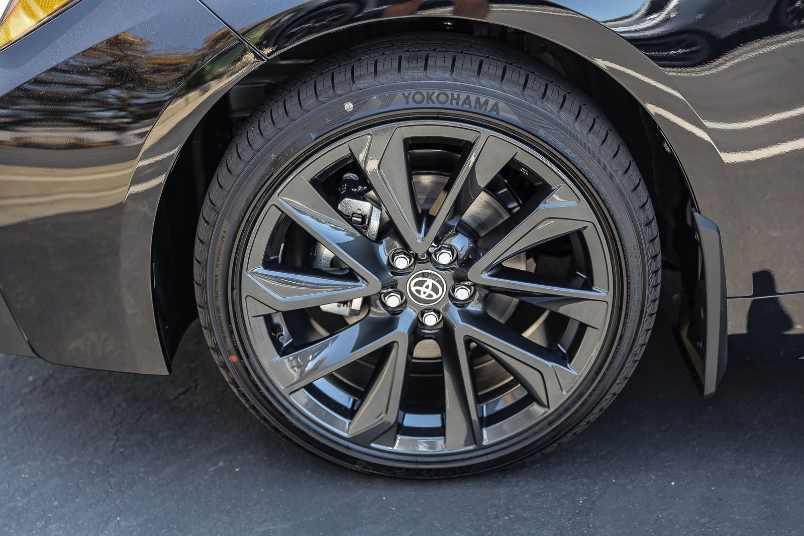 New 2026 Midnight Black Metallic Toyota  SE image 9