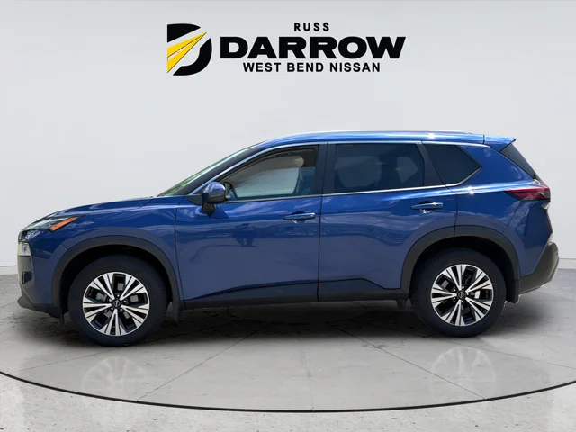 Used 2022 Blue Nissan SV image 2