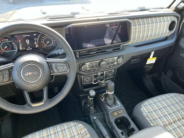 New 2026 Granite Crystal Metallic Clear-Coat Exterior Paint Jeep 85th Anniversary Edition image 14