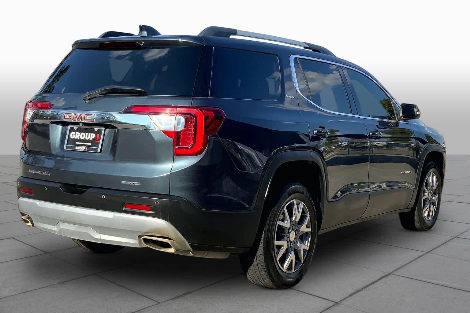 Used 2020 Dark Sky Metallic GMC SLT image 13