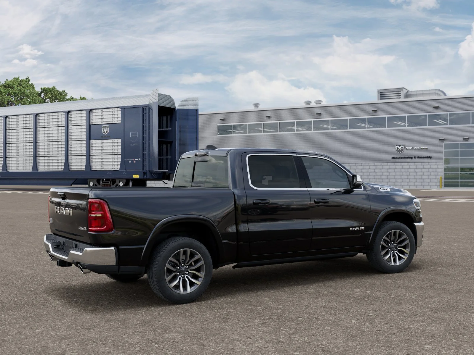 New 2027 Diamond Black Crystal Pearl-Coat Exterior Paint RAM Limited image 4