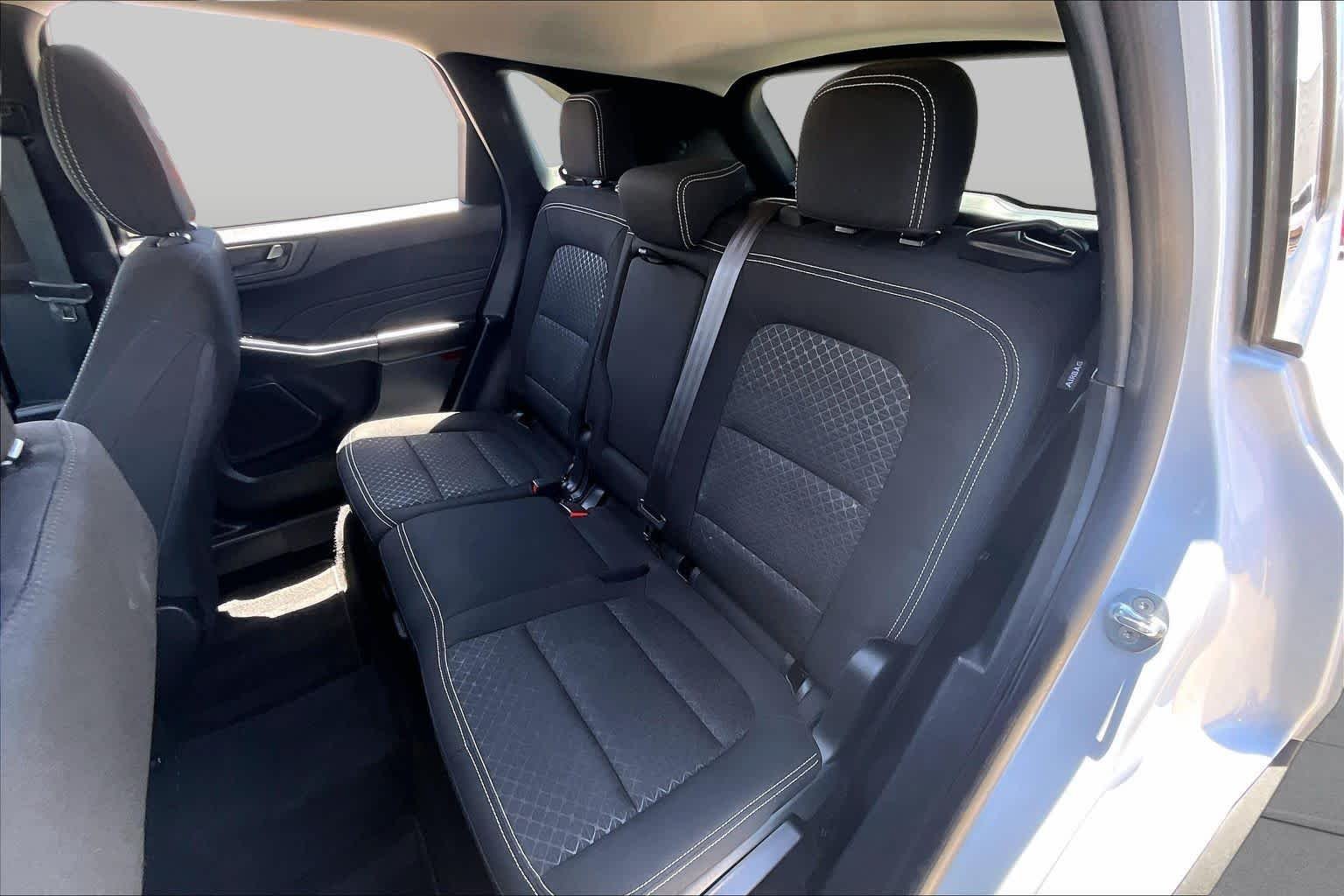 Used 2025 Space Silver Ford Active image 20