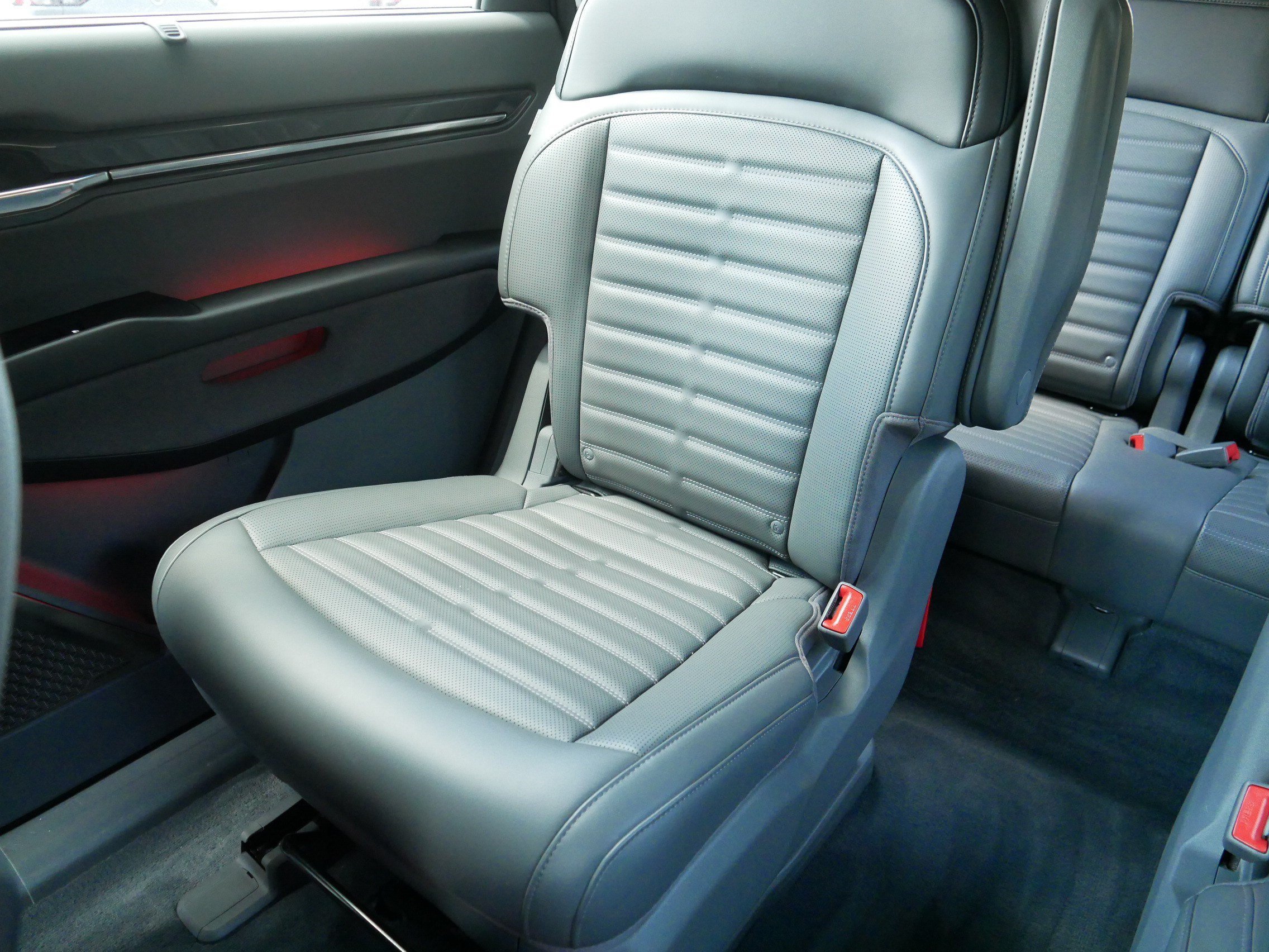 Certified Used 2024 Aurora Black Pearl Kia Land image 12