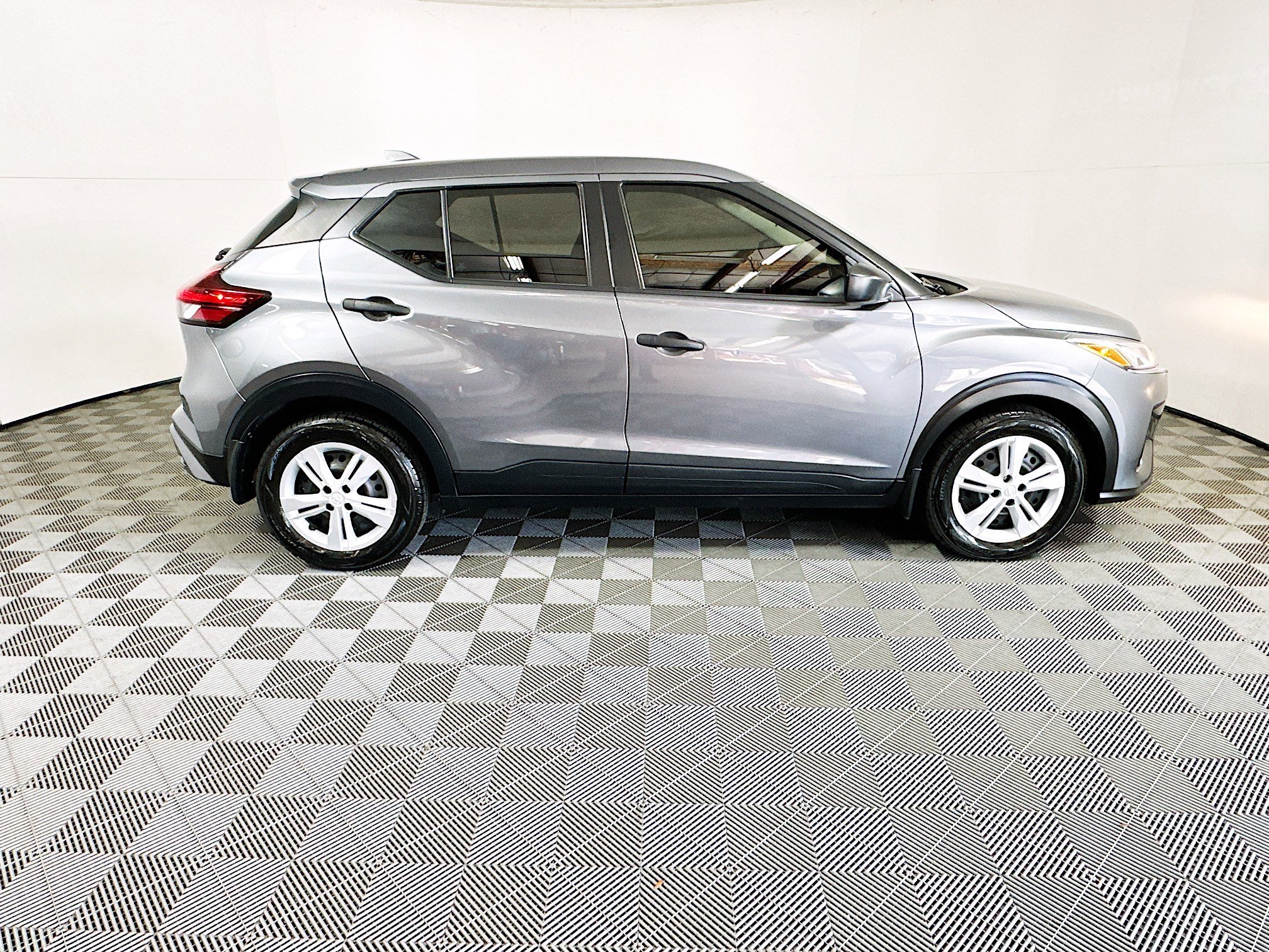 Used 2023 Nissan Kicks S with VIN 3N1CP5BV8PL540596 for sale in Coconut Creek, FL