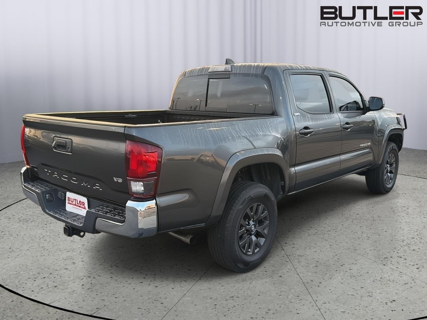 Used 2020 Magnetic Gray Metallic Toyota SR5 V6 image 6