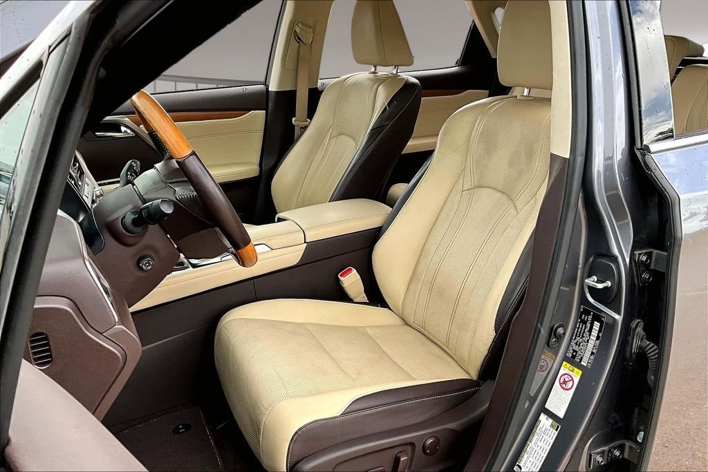 Used 2016 Gray Lexus 350 image 27