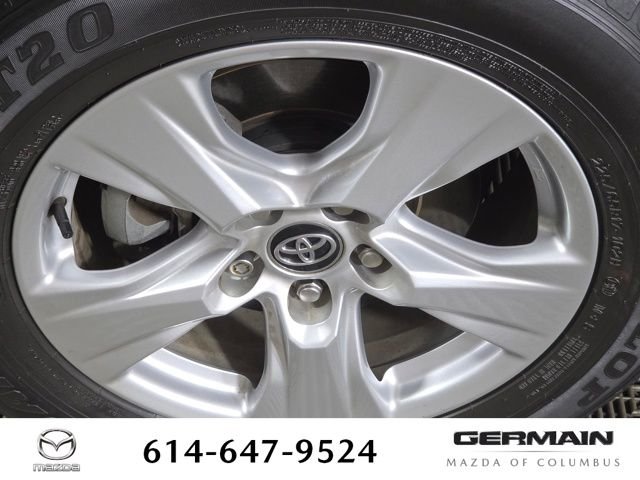 Used 2020 Red Toyota XLE image 13