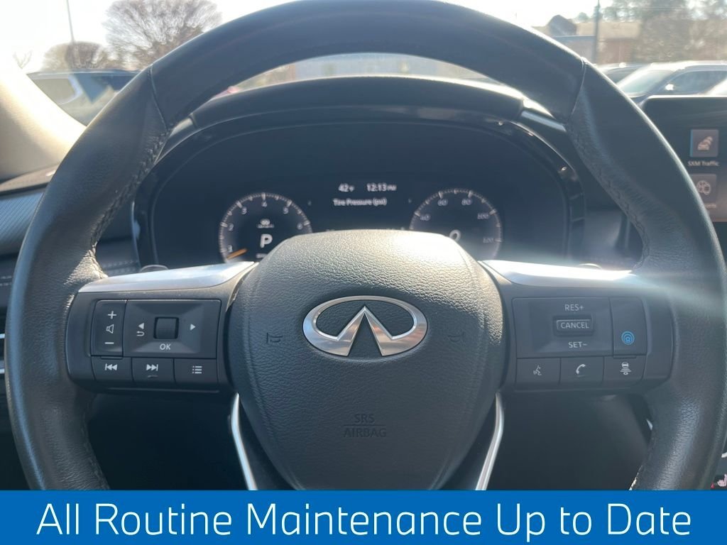 Used 2023 Black INFINITI LUXE image 2