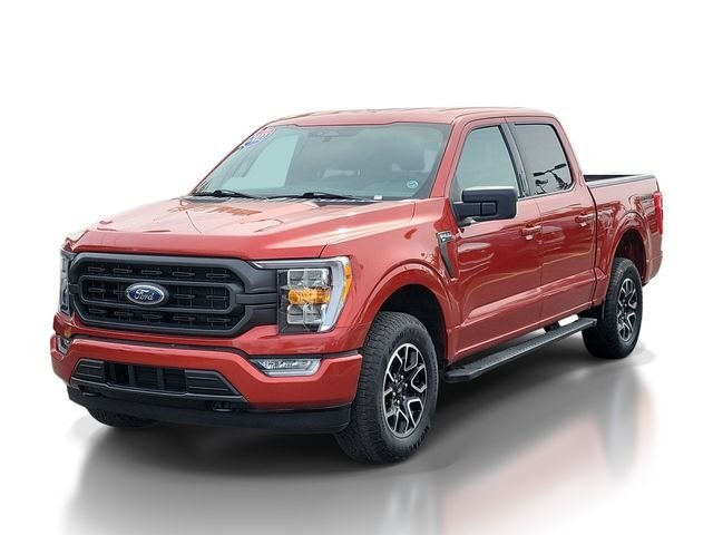 Certified Used 2023 Chili Pepper Red Ford XLT image 32