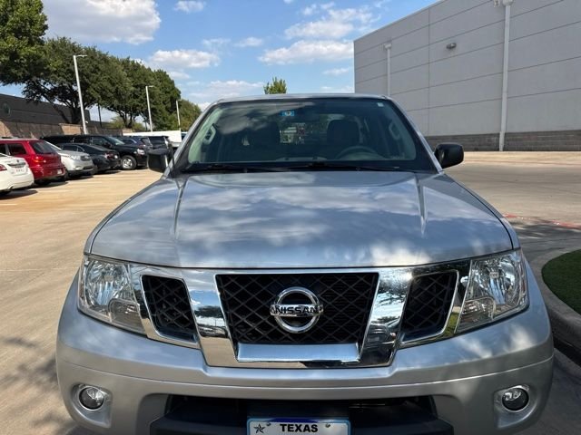Used 2012  Nissan SV image 7