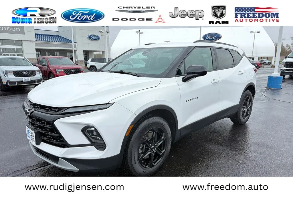 2023 Chevrolet Blazer 2.0T 2LT AWD's photo