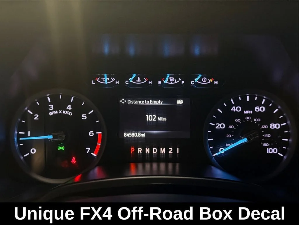 Used 2021 Silver Ford XLT image 16