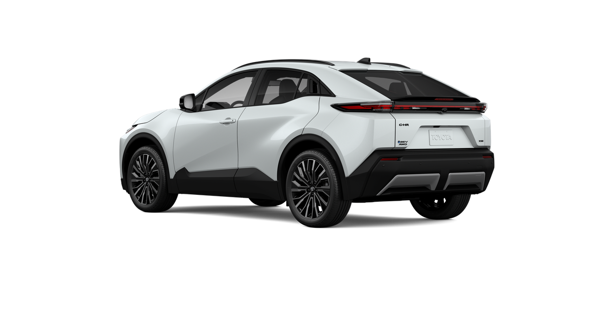 New 2026 Wind Chill Pearl Toyota XSE image 28