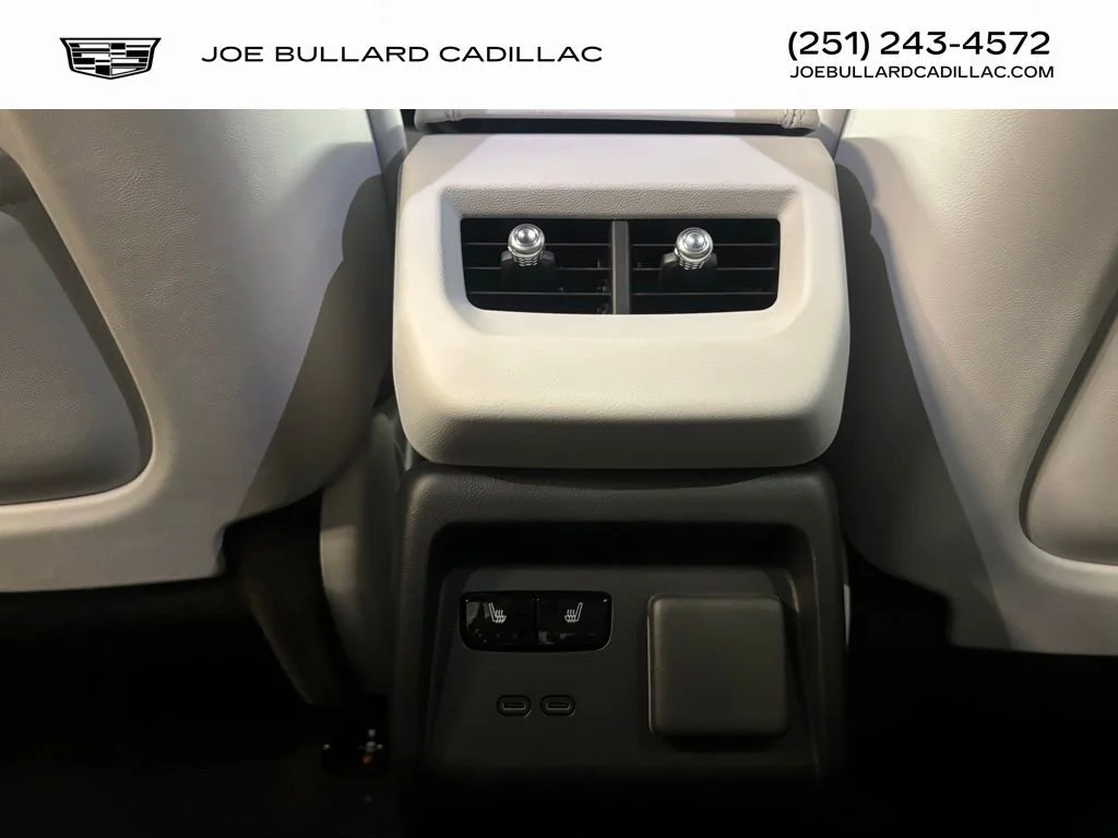 2025 Cadillac OPTIQ Sport 2 - Photo 12
