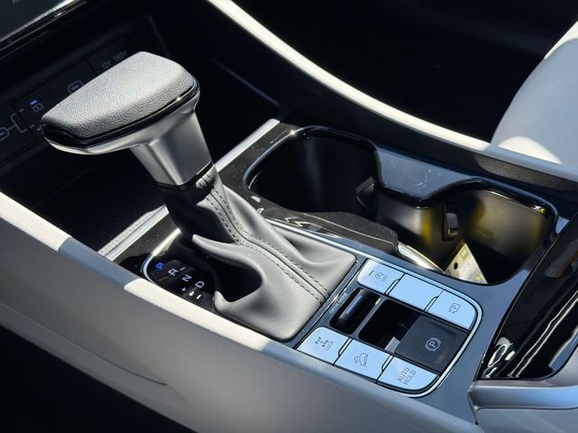 New 2026 White Hyundai SEL AWD image 48