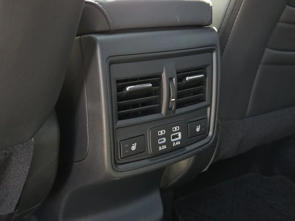 2026 Subaru Outback Limited - Photo 15