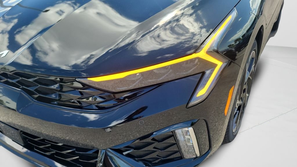 New 2026 Aurora Black Pearl Kia GT-Line FWD image 24