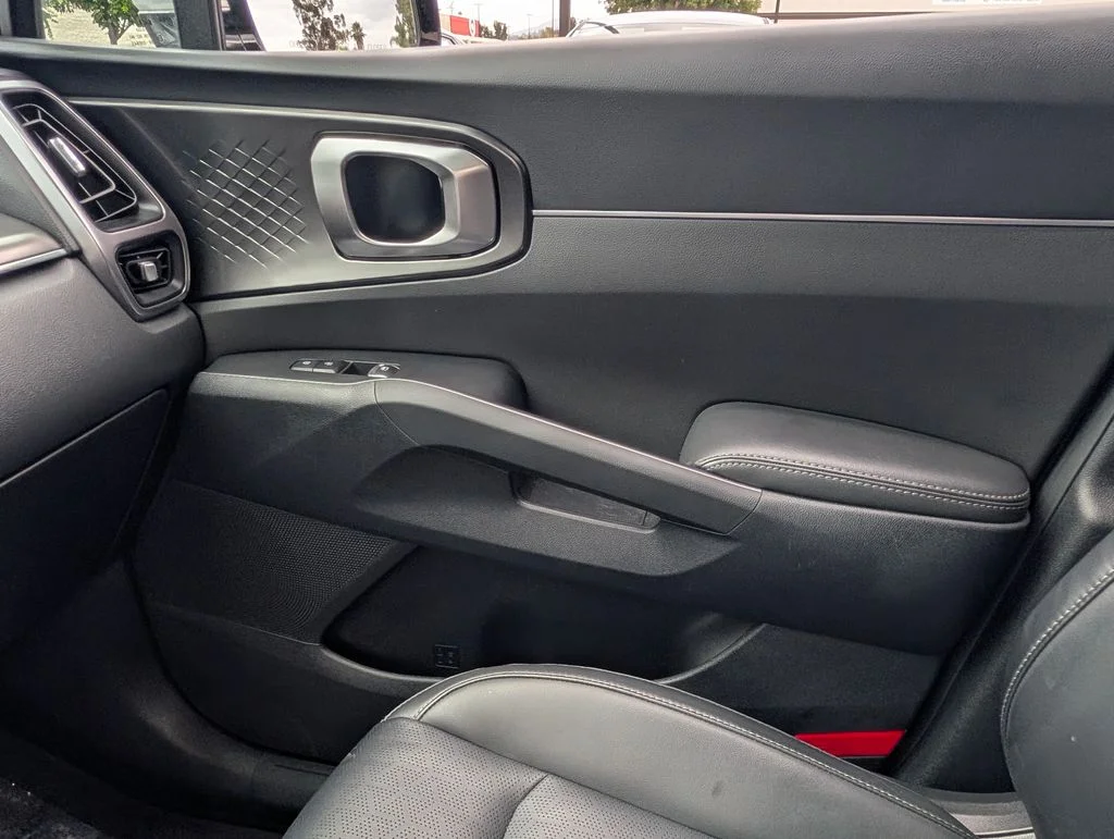2023 Kia Sorento EX Hybrid - Photo 25