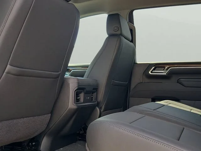 New 2026 Summit White Chevrolet LT image 9