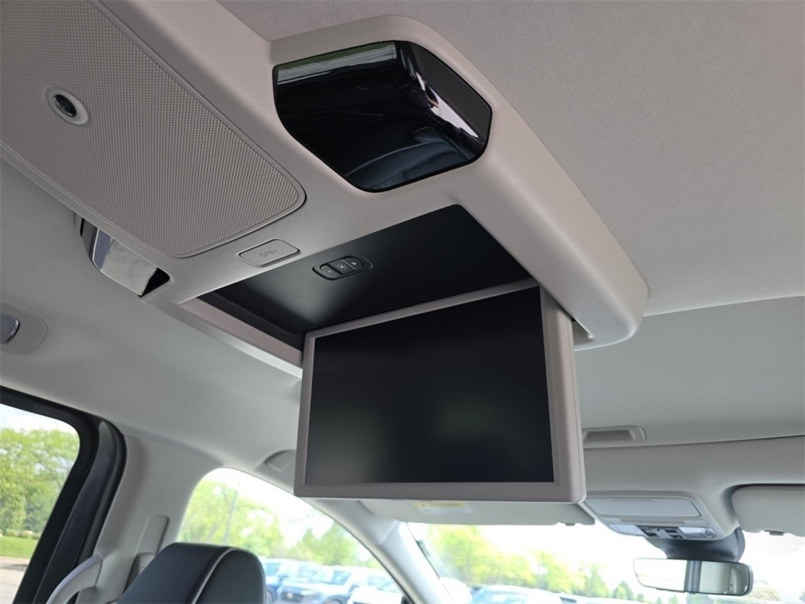 2026 Honda Odyssey Elite - Photo 14