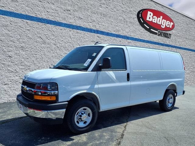 2025 Chevrolet Express Cargo