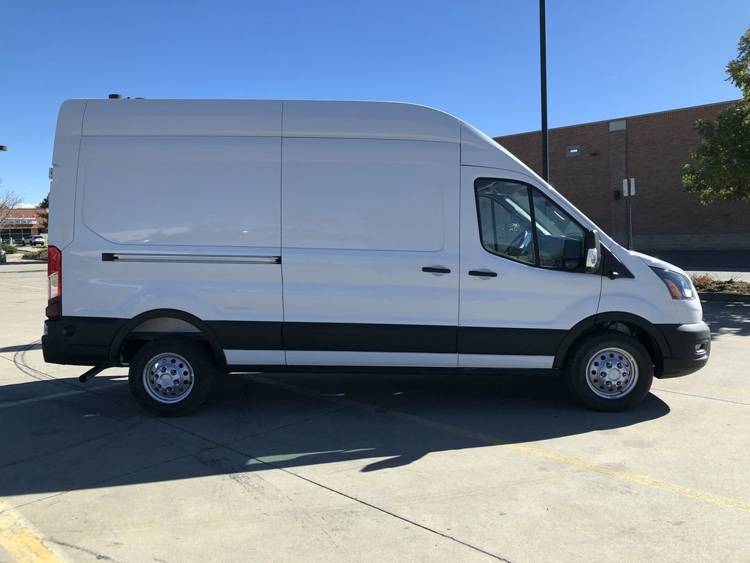 New 2026 Oxford White Ford High Roof 148 WB image 10