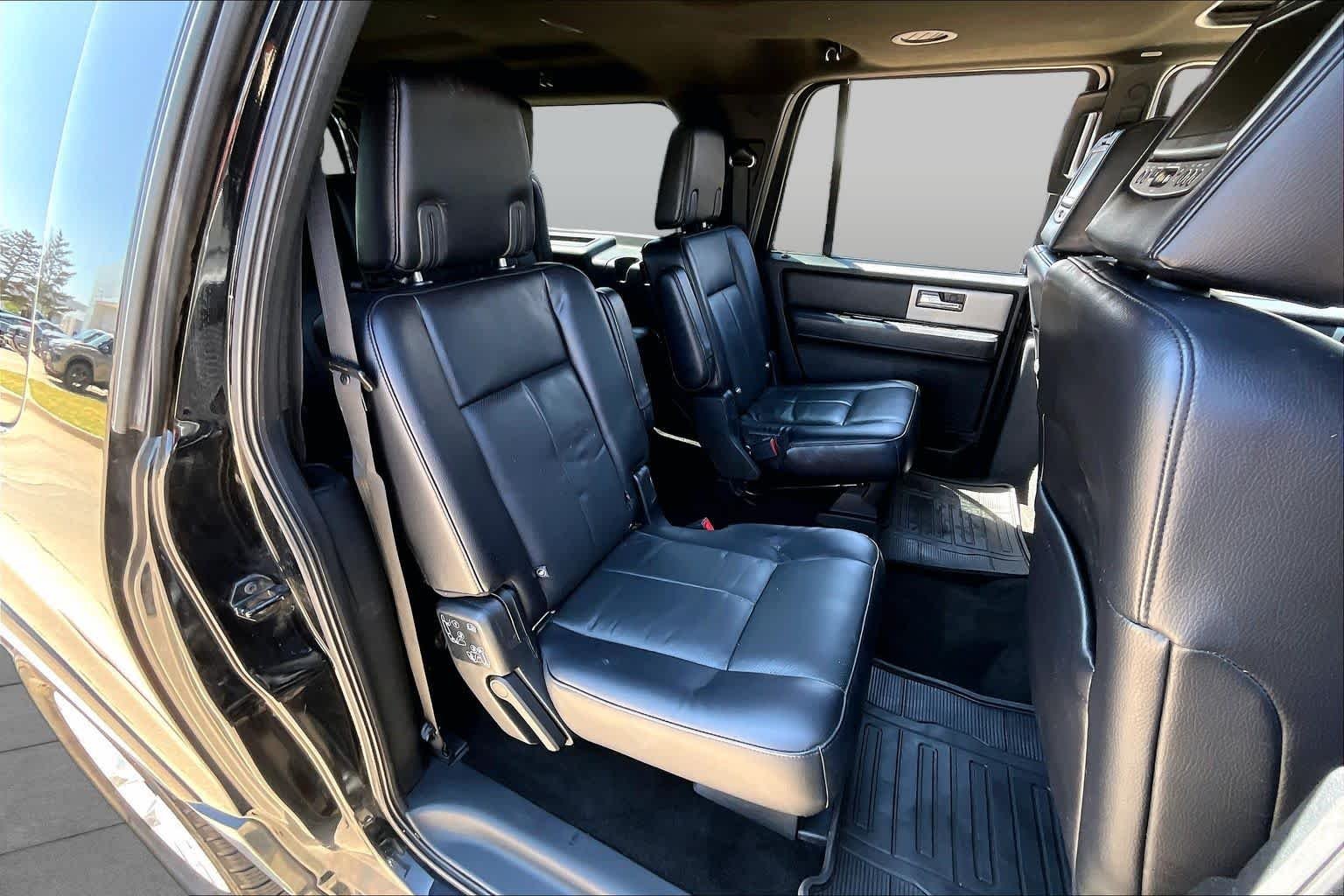 Used 2017 Shadow Black Ford Limited image 20