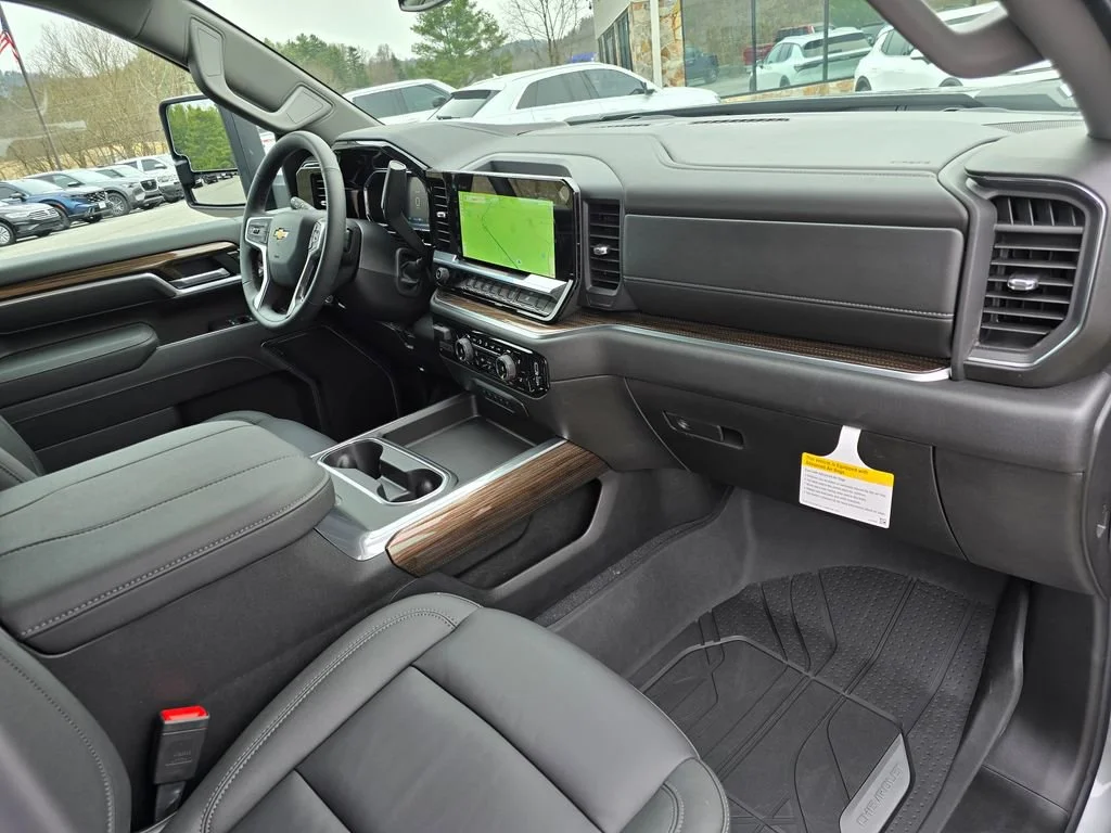 2026 Chevrolet Silverado 3500 HD LT - Photo 27