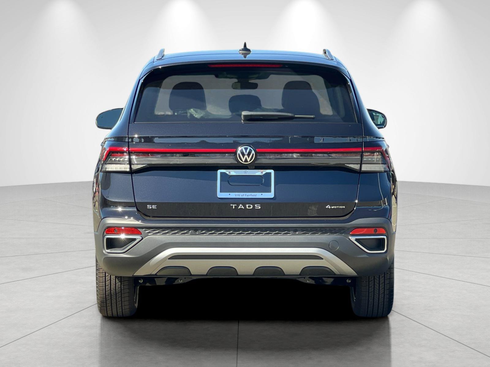 New 2026 Deep Black Pearl Volkswagen SE image 4