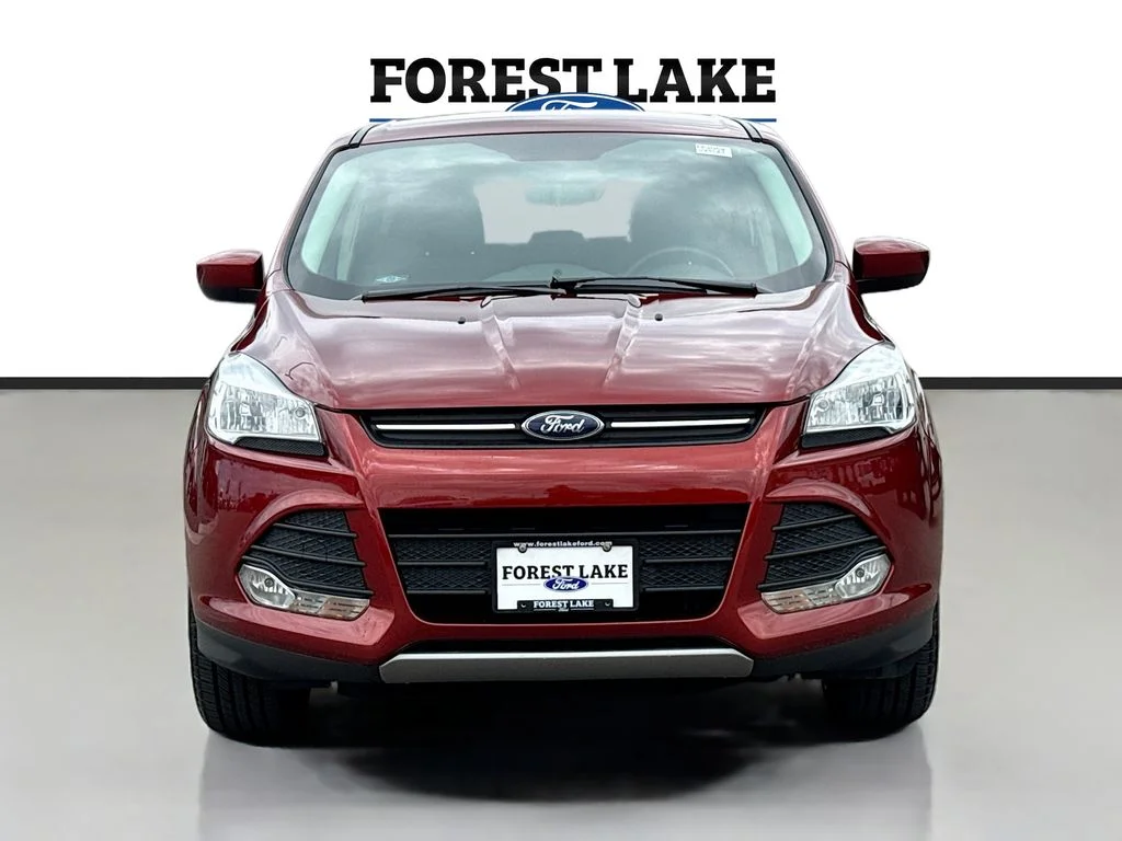Used 2016 Ford Escape SE with VIN 1FMCU0G71GUB15466 for sale in Forest Lake, Minnesota