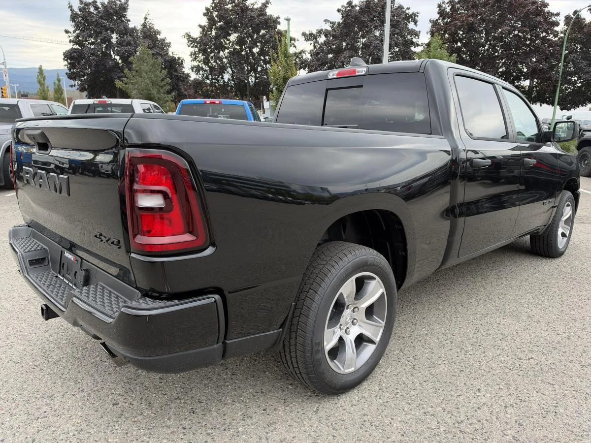 New 2027 Black RAM Express image 7