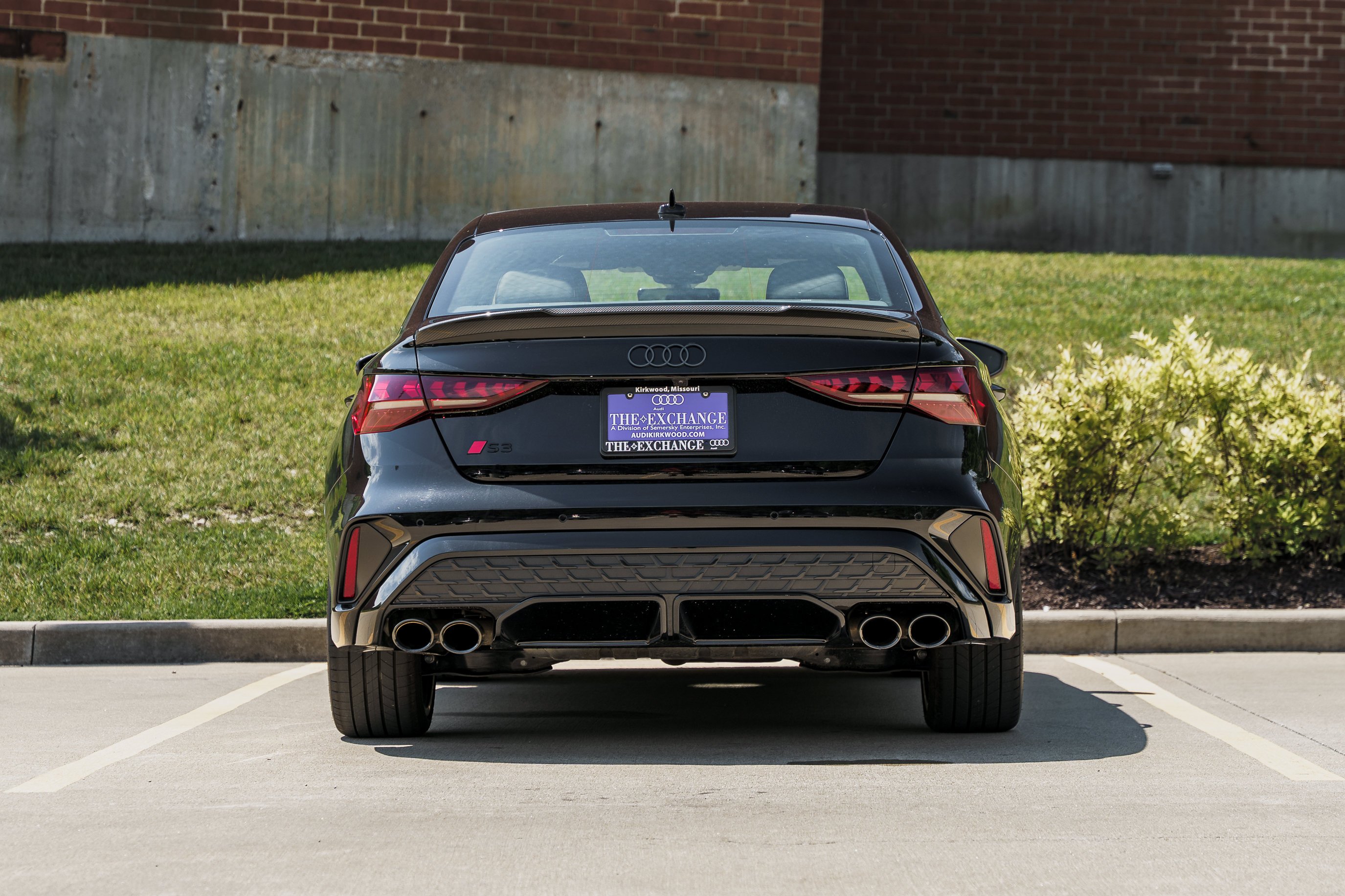 Used 2025 Mythos Black Metallic Audi Premium Plus image 27