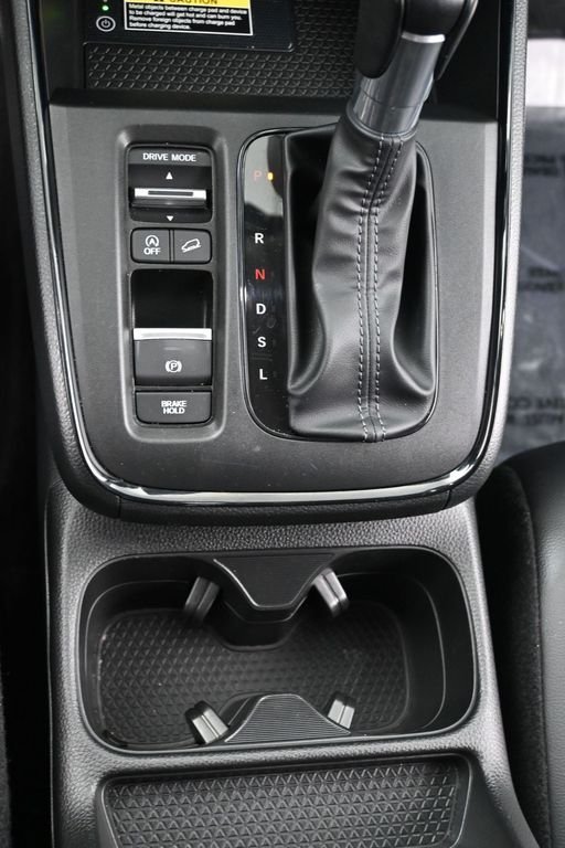 Used 2025  Honda EX-L image 17