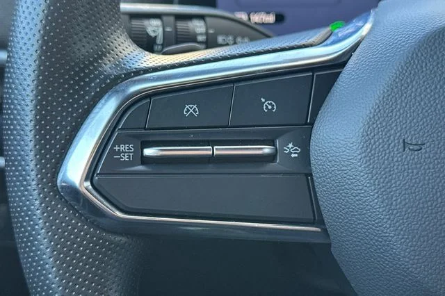 Used 2024  Honda EX image 28