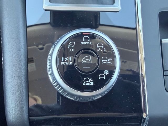 New 2026 Gray Nissan SL image 18