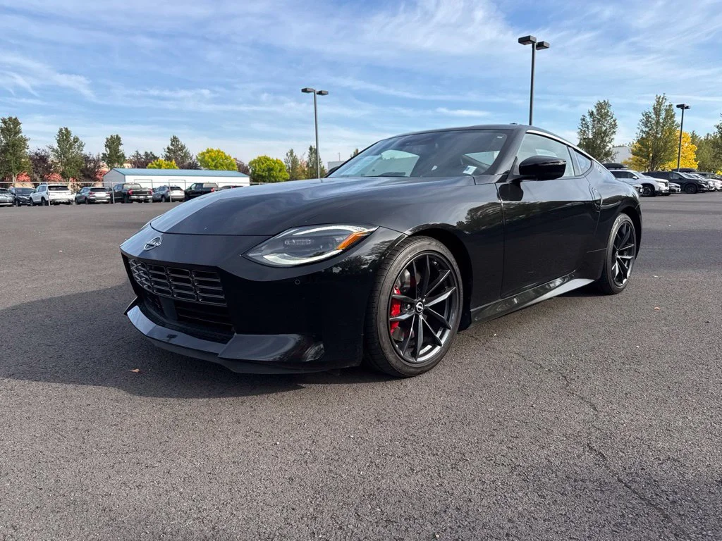 Used 2024 Black Diamond Pearl Nissan Performance image 3