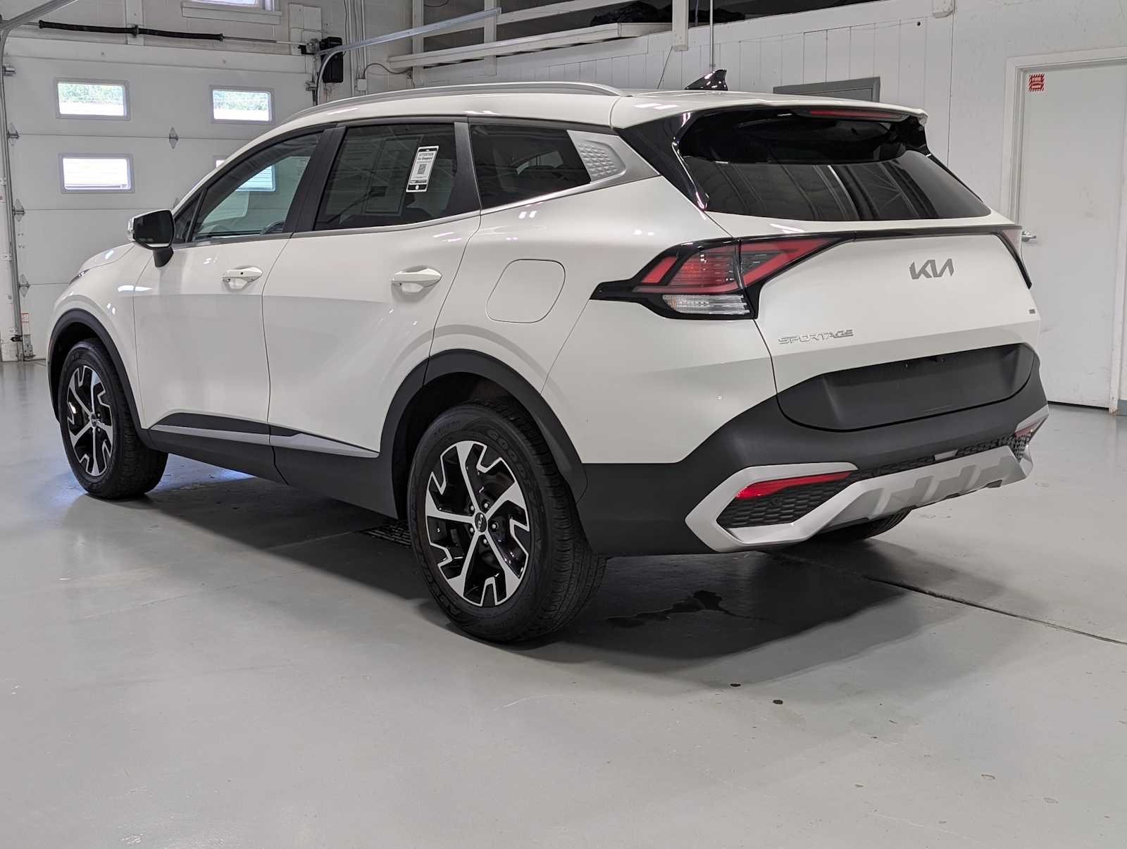 Certified Used 2023 Snow White Pearl Kia EX image 10