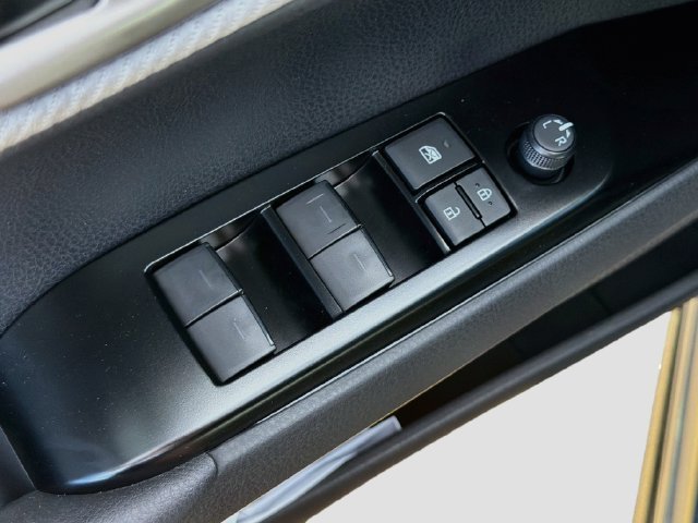 Certified Used 2026  Toyota SE image 18